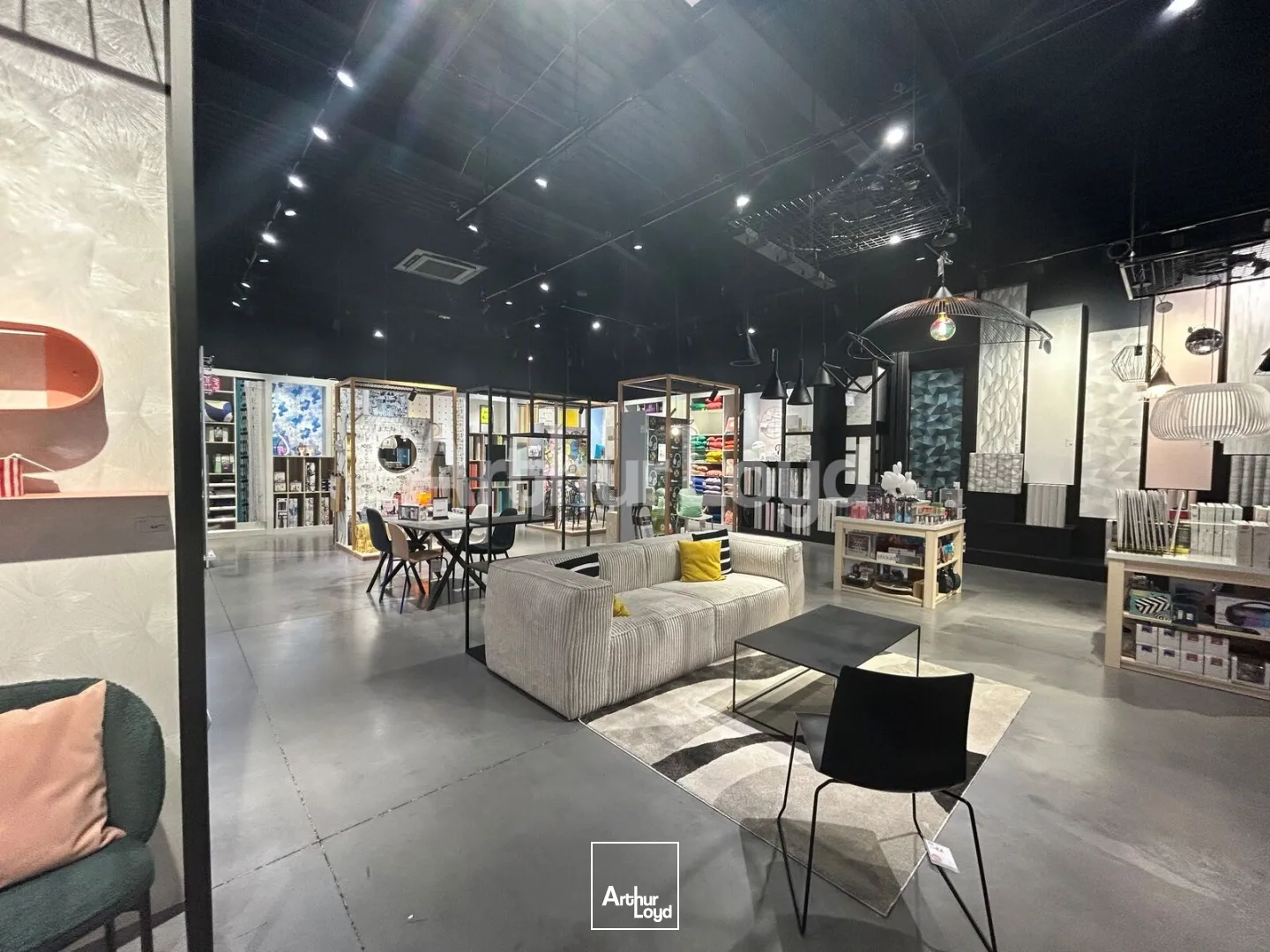 Locaux commerciaux - Location - DUISANS - 62161 - 878-878 - 7830074