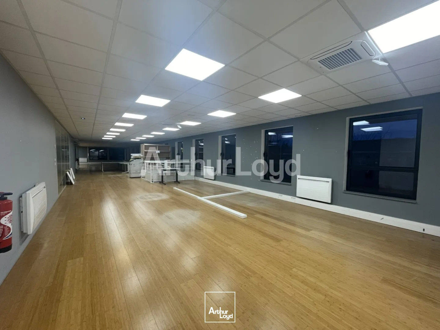 Bureaux - Location - WAMBRECHIES - 59118 - 58.3-923.7 - 7830099