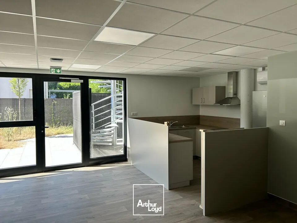 Locaux commerciaux - Location - RIEDISHEIM - 68400 - 124-124 - 7831386