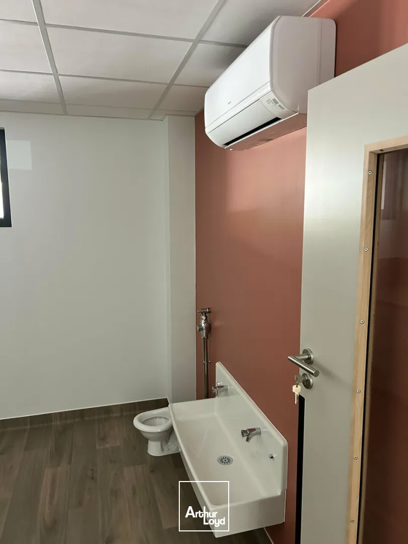 Locaux commerciaux - Location - RIEDISHEIM - 68400 - 124-124 - 7831387