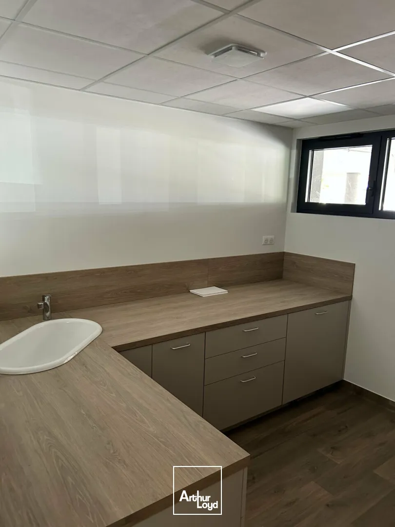 Locaux commerciaux - Location - RIEDISHEIM - 68400 - 124-124 - 7831388