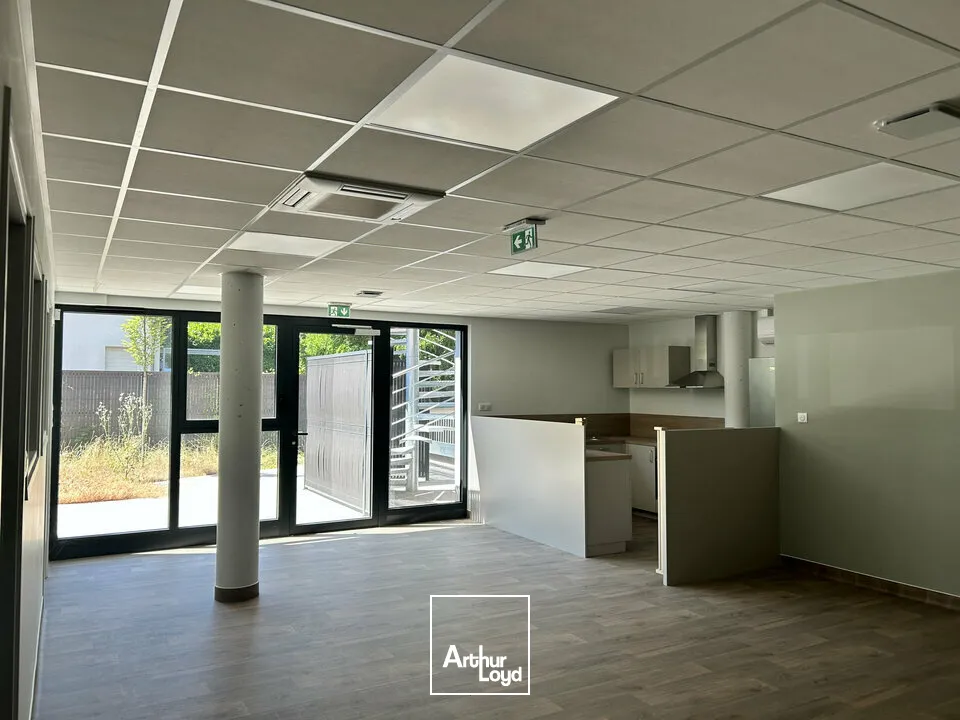 Locaux commerciaux - Location - RIEDISHEIM - 68400 - 124-124 - 7831390