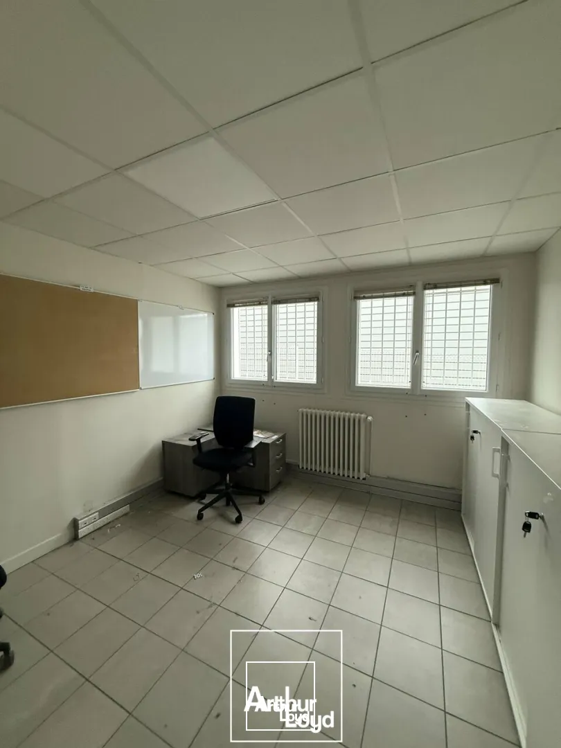 Bureaux - Location - MALEMORT - 19360 - 180-180 - 7831404