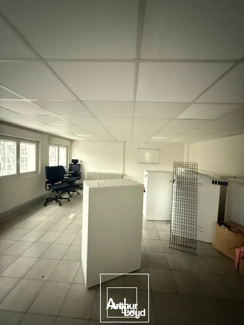 Bureaux - Location - MALEMORT - 19360 - 360-360 - 7831413