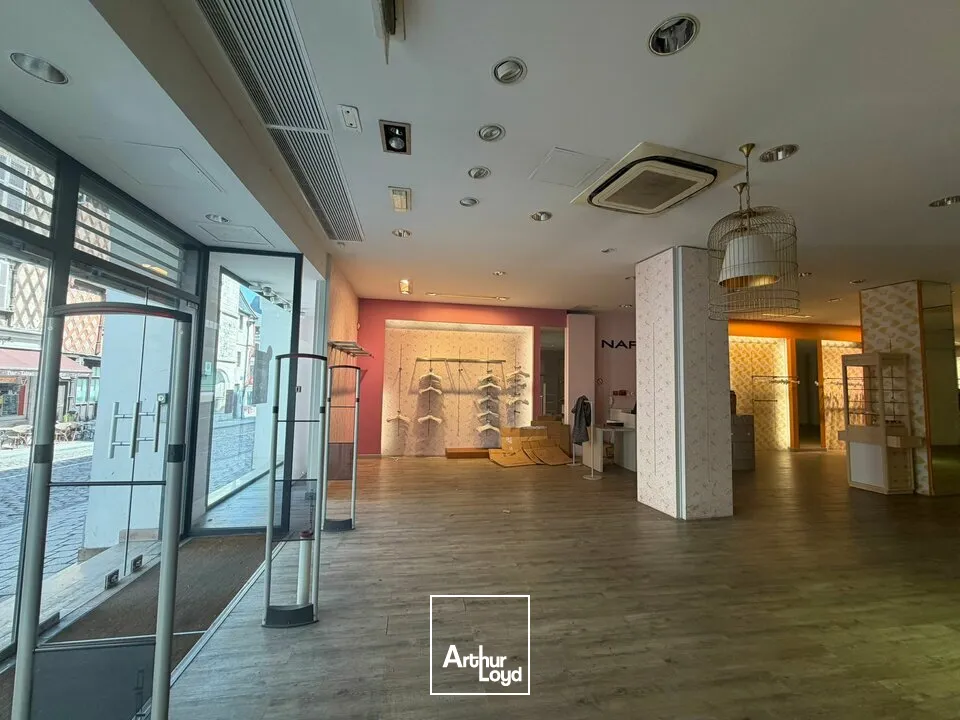 Locaux commerciaux - Location - BOURGES - 18000 - 300-300 - 7831466