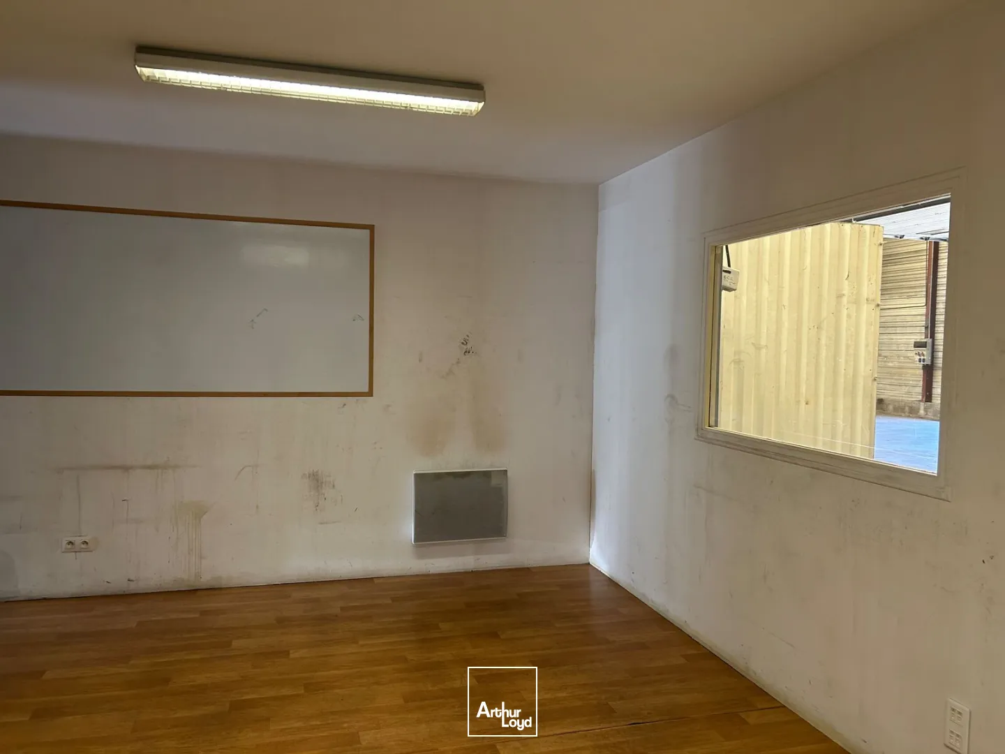 Locaux d'activité & Entrepôts - Location - SAINT ANDRE DES EAUX - 44117 - 261-261 - 7831741