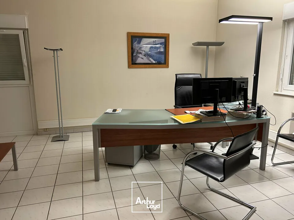 Bureaux - Vente - SAUSHEIM - 68390 - 210-210 - 7832070