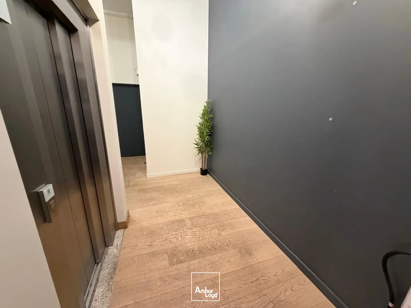 Bureaux - Location - BORDEAUX - 33300 - 200-200 - 7832218