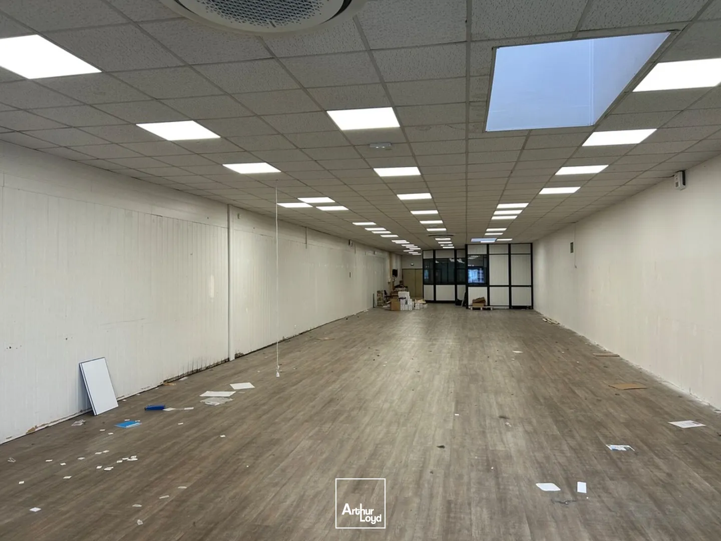 Locaux commerciaux - Location - LE BOULOU - 66160 - 329-329 - 7832369