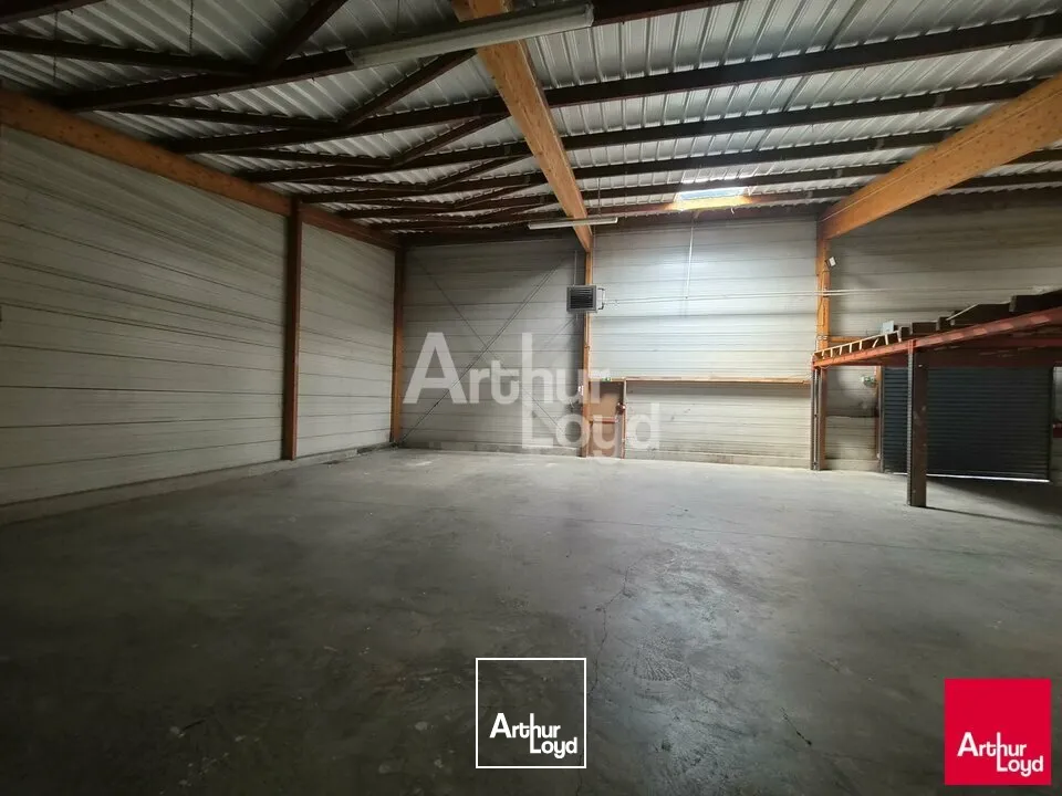 Locaux commerciaux - Location - BEAUCOUZÉ - 49070 - 1326-1326 - 7832746