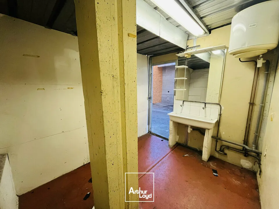 Locaux d'activité & Entrepôts - Location - LE HAVRE - 76600 - 111-111 - 7832834