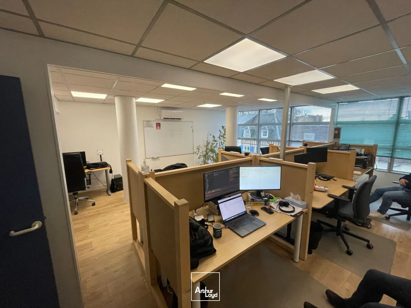 Bureaux - Vente - BEAUVAIS - 60000 - 302.22-302.22 - 7832884