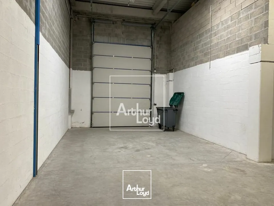 Locaux d'activité & Entrepôts - Location - MOISSY CRAMAYEL - 77550 - 187-187 - 7833341