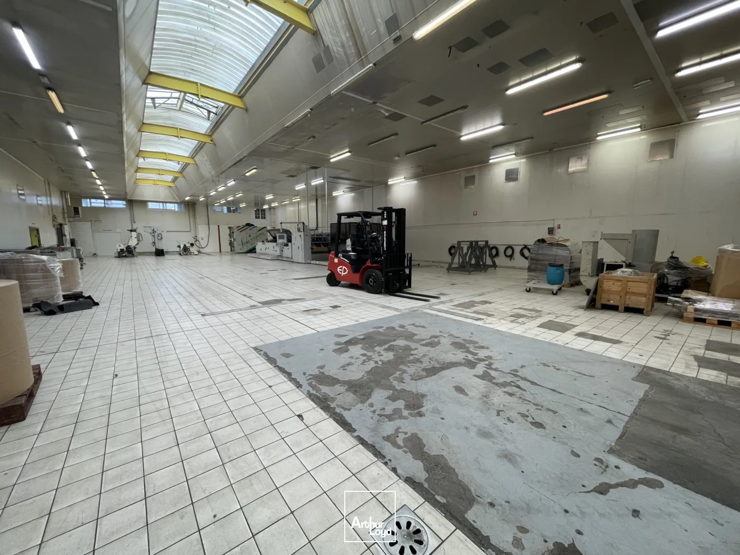 Locaux d'activité & Entrepôts - Location - GRAVIGNY - 27930 - 1300-1300 - 7833635