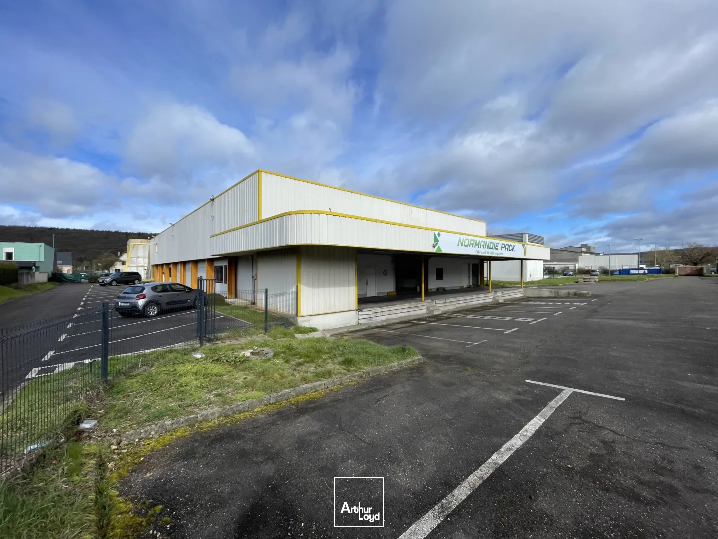 Locaux d'activité & Entrepôts - Location - GRAVIGNY - 27930 - 1300-1300 - 7833634