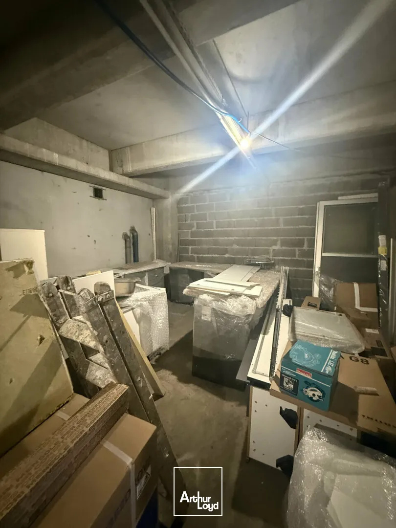 Locaux d'activité & Entrepôts - Vente - TULLE - 19000 - 70-70 - 7834013