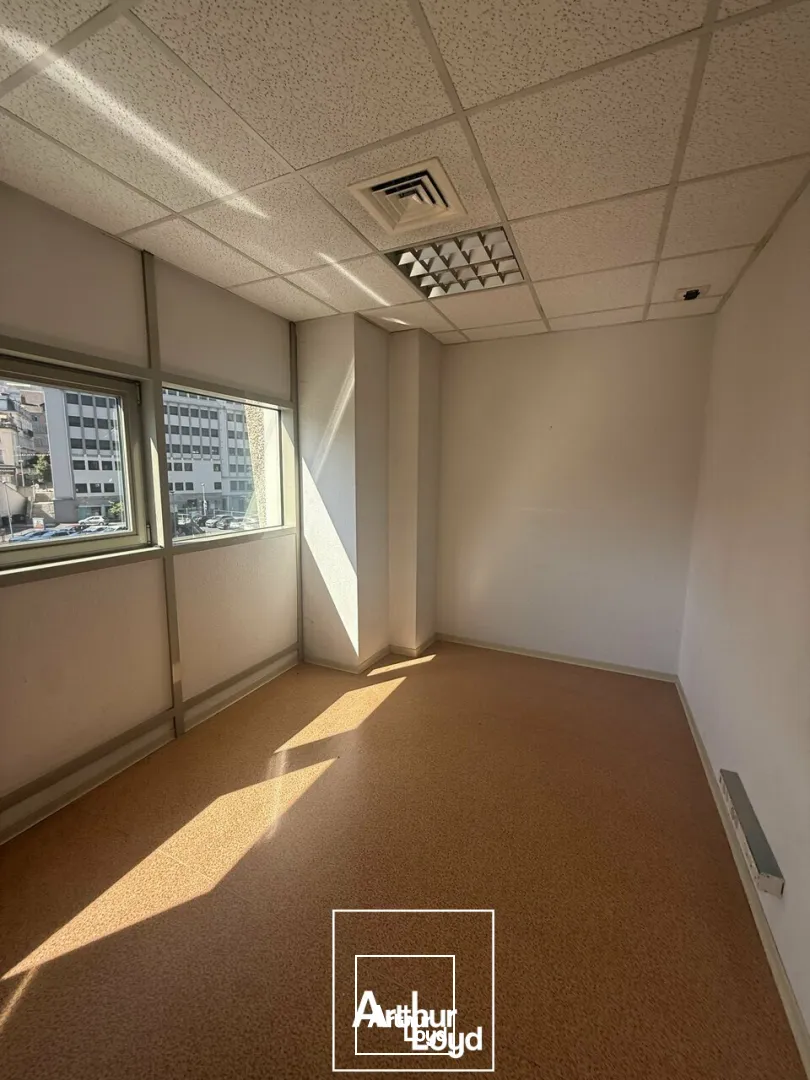 Bureaux - Location - TULLE - 19000 - 525-525 - 7834037