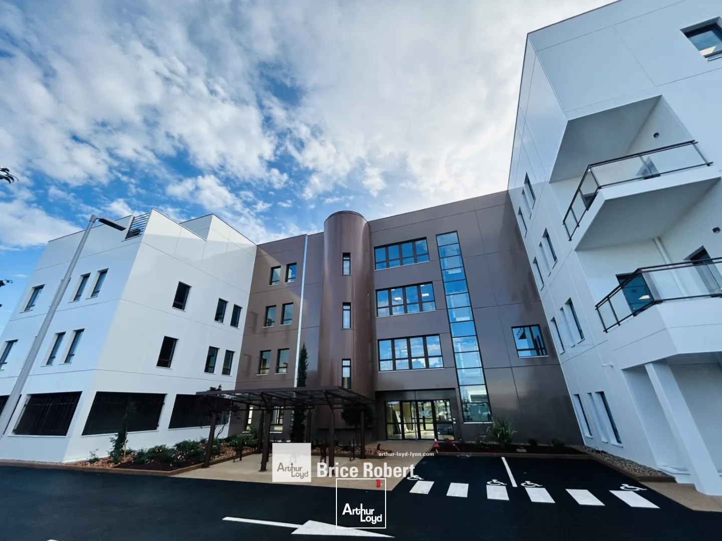 Bureaux - Location - GENAS - 69740 - 172.53-1387.34 - 7834465