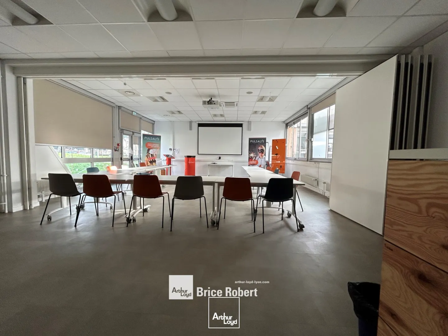 Bureaux - Location - VILLEURBANNE - 69100 - 326.26-1112.25 - 7834560