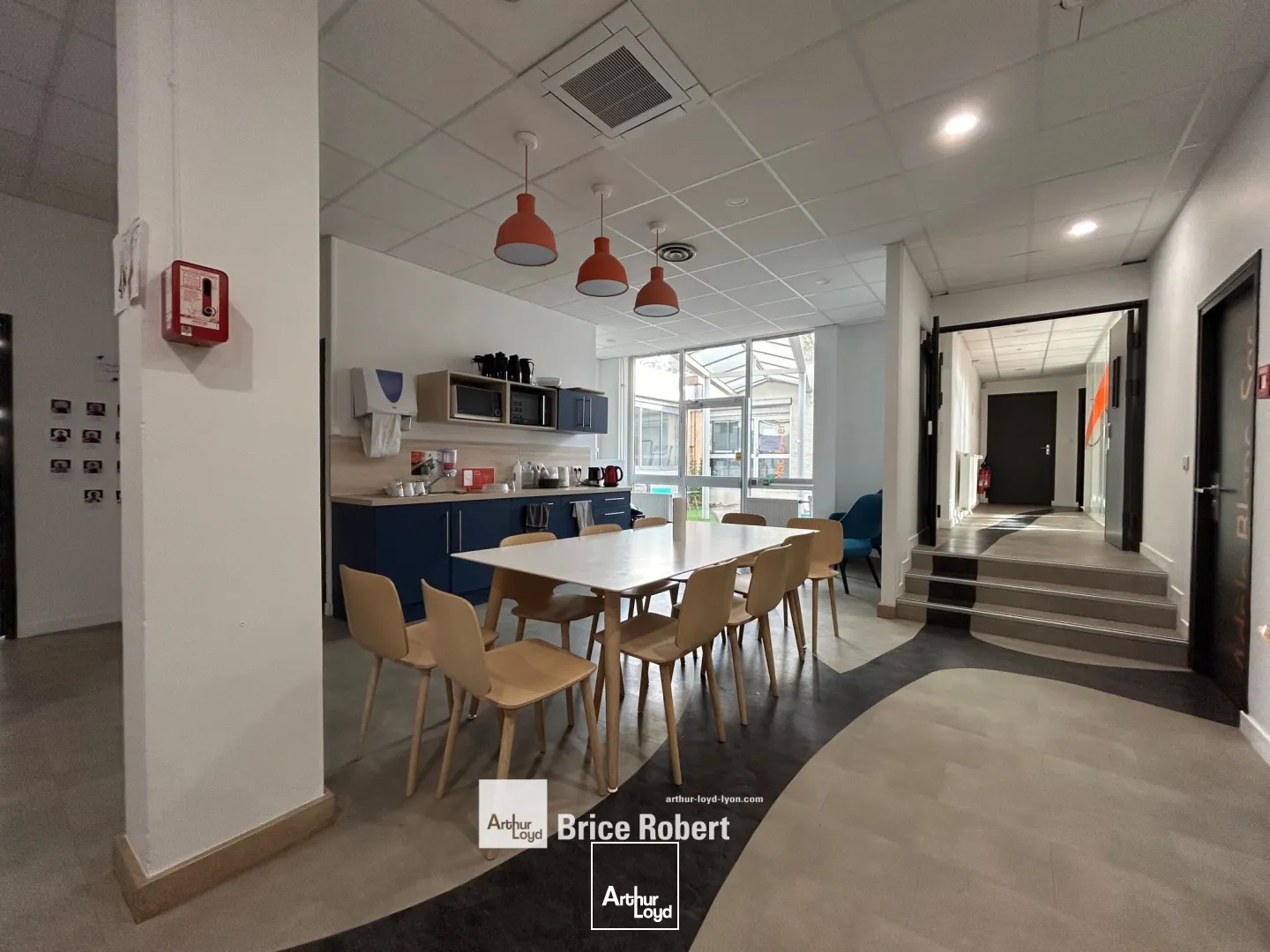 Bureaux - Location - VILLEURBANNE - 69100 - 326.26-1112.25 - 7834561