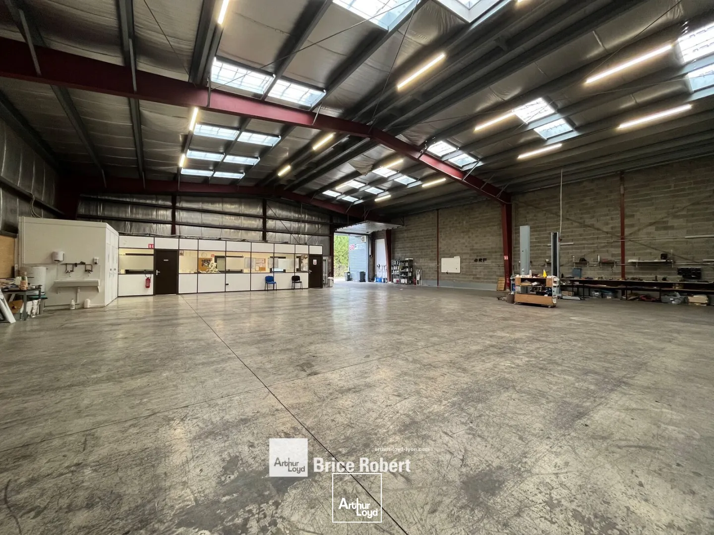 Locaux d'activité & Entrepôts - Location - SAINT GENIS LAVAL - 69230 - 440-440 - 7834585