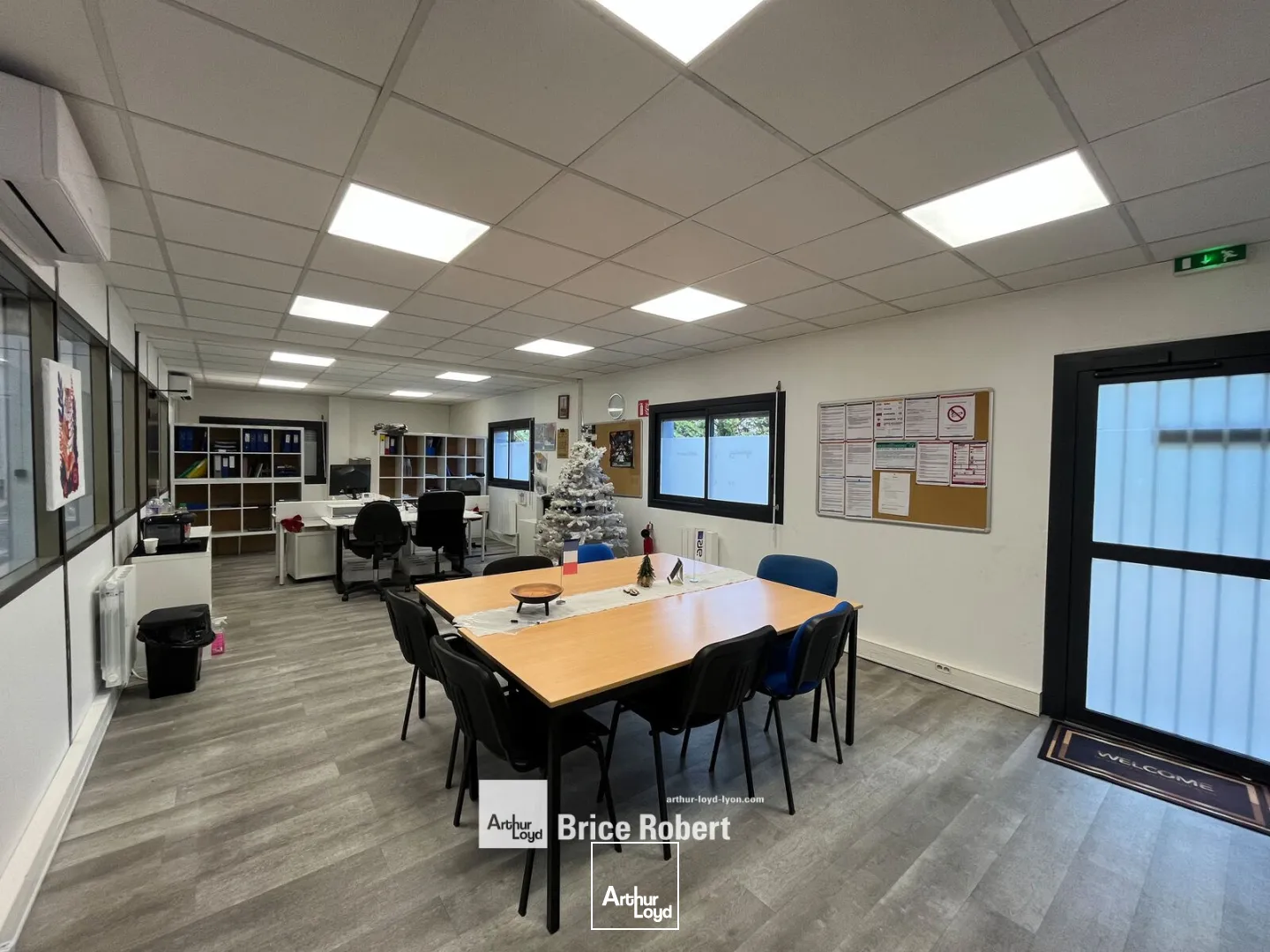 Locaux d'activité & Entrepôts - Location - SAINT GENIS LAVAL - 69230 - 440-440 - 7834586