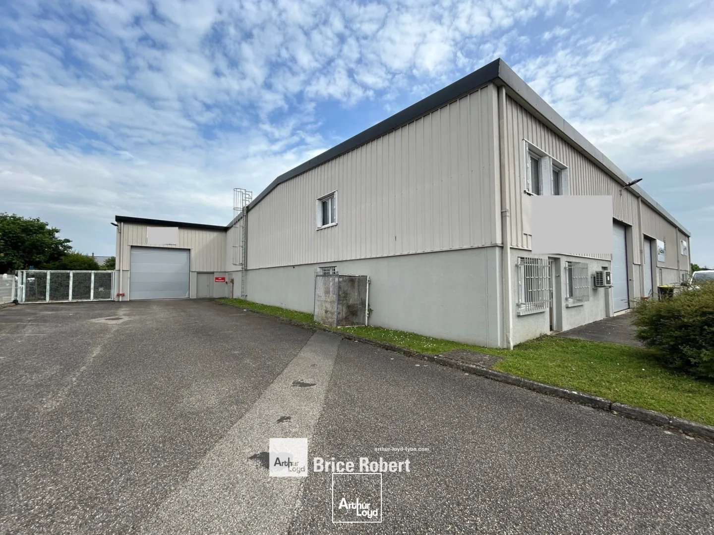 Locaux d'activité & Entrepôts - Location - CHASSIEU - 69680 - 605-605 - 7834658