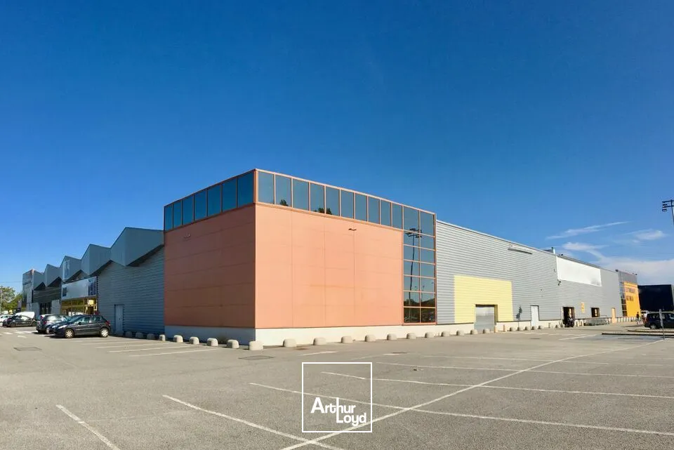 Locaux commerciaux - Location - GONFREVILLE L'ORCHER - 76700 - 605-605 - 7836669
