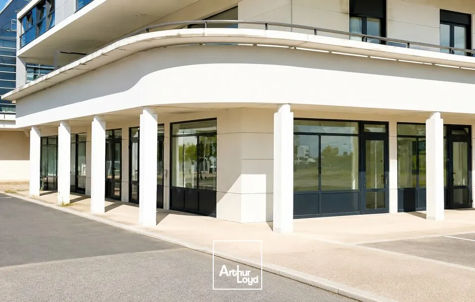 Locaux commerciaux - Location - LA ROCHELLE - 17000 - 170-170 - 7837292