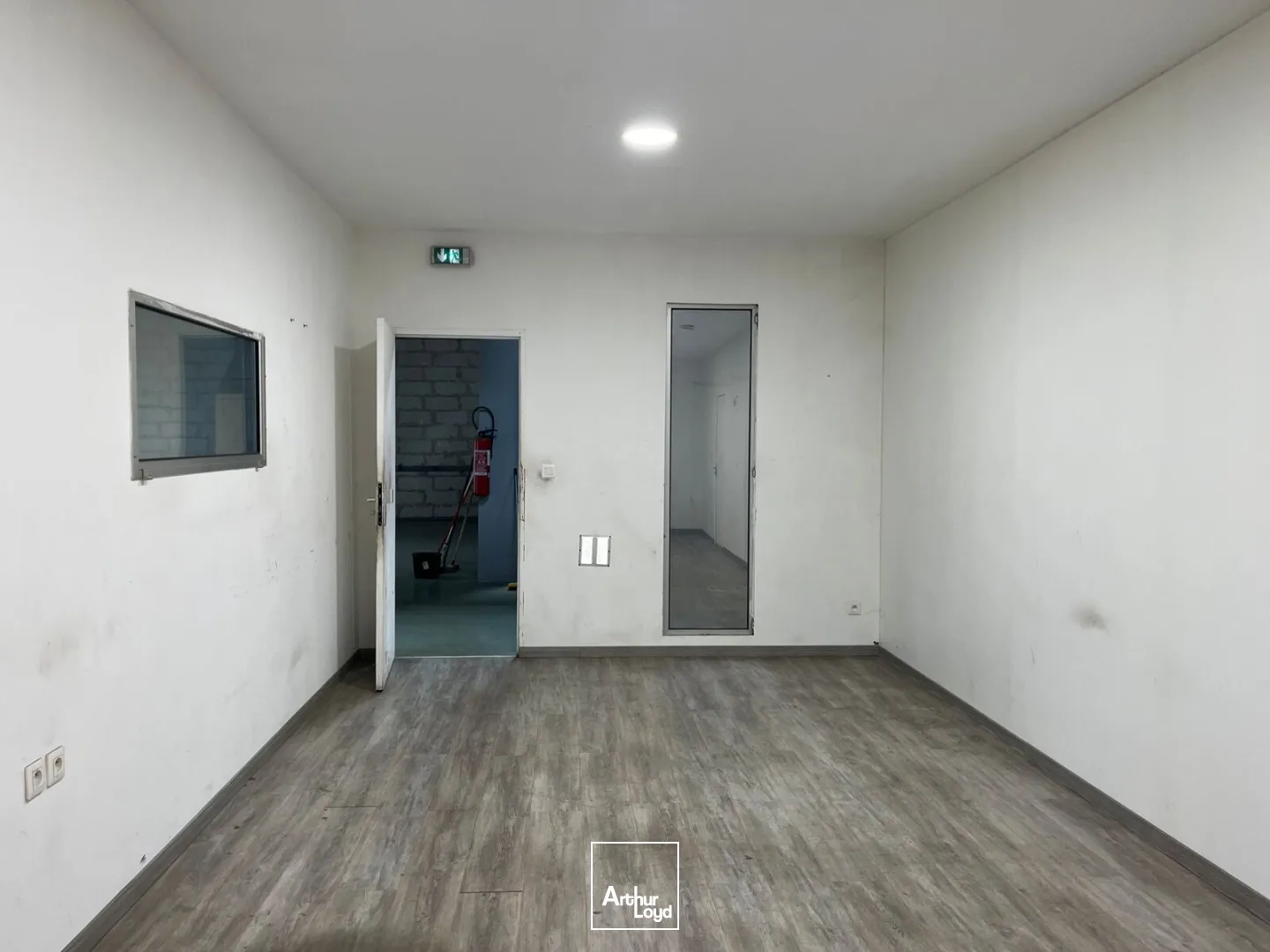 Locaux d'activité & Entrepôts - Location - MONTATAIRE - 60160 - 399-399 - 7838293