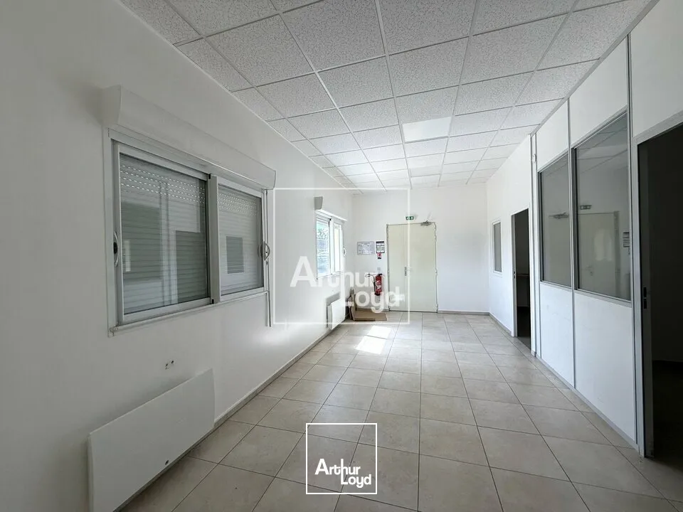 Locaux d'activité & Entrepôts - Location - VULAINES-SUR-SEINE - 77870 - 83-433 - 7838776