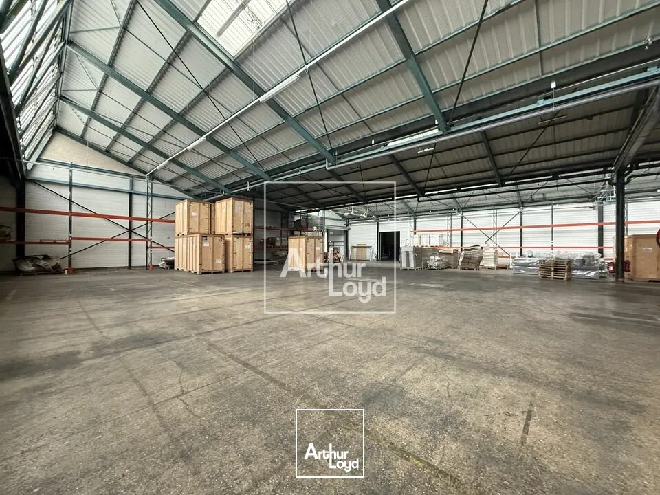 Locaux d'activité & Entrepôts - Location - MEAUX - 77100 - 200-4700 - 7838770