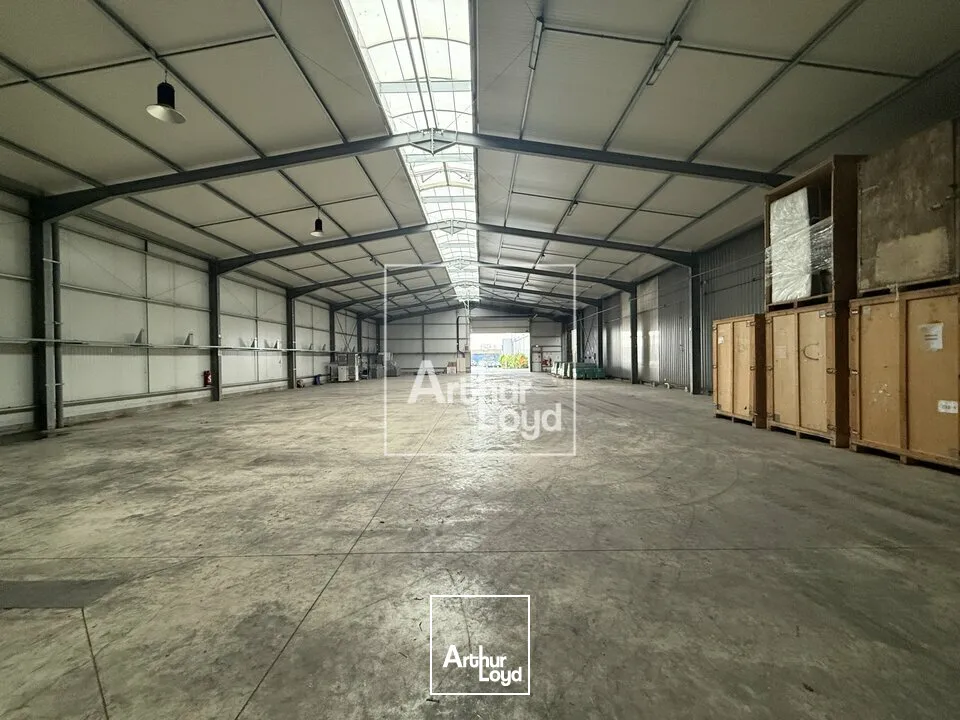 Locaux d'activité & Entrepôts - Location - MEAUX - 77100 - 200-4700 - 7838772