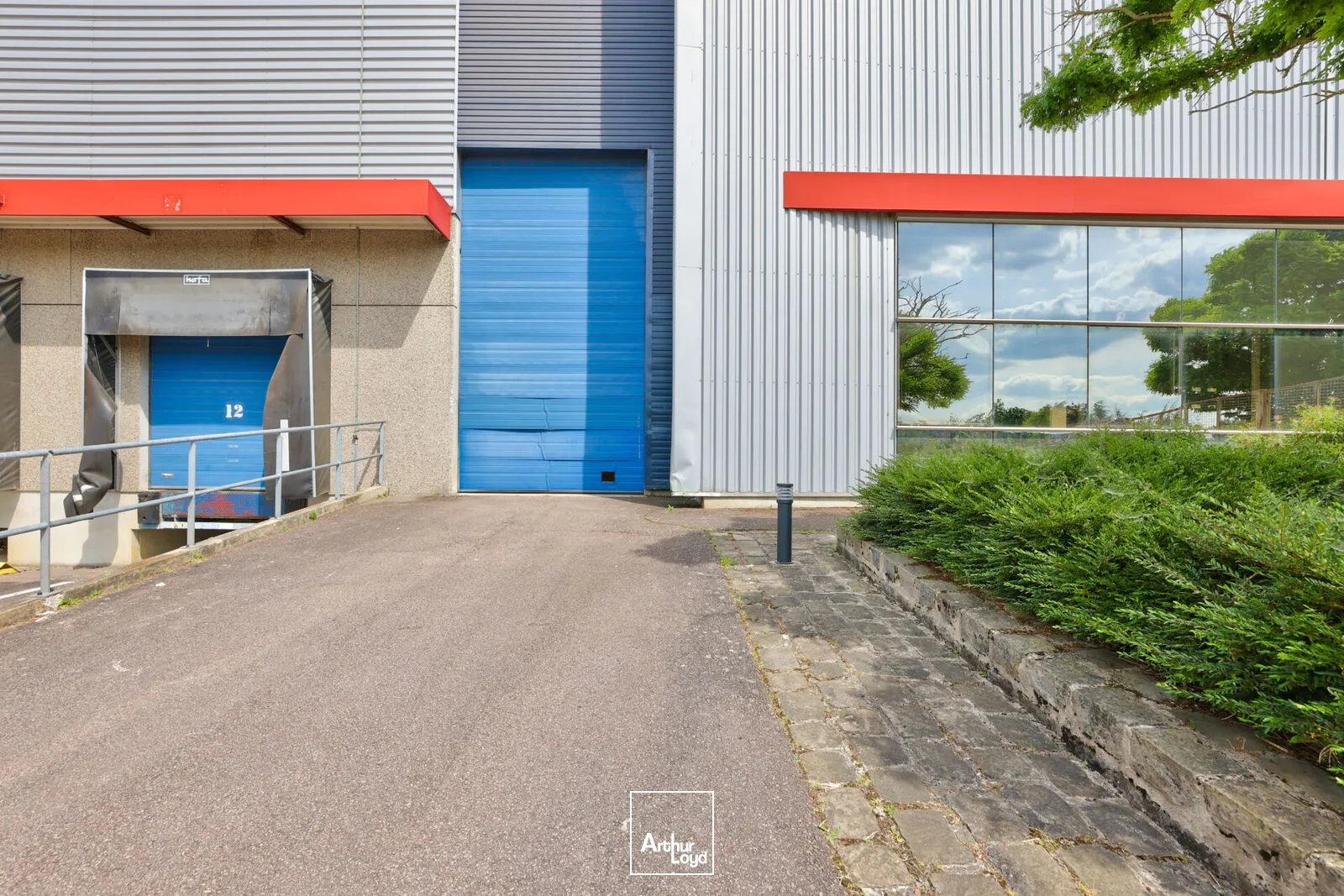 Locaux d'activité & Entrepôts - Location - GARGENVILLE - 78440 - 3900-3900 - 7839073