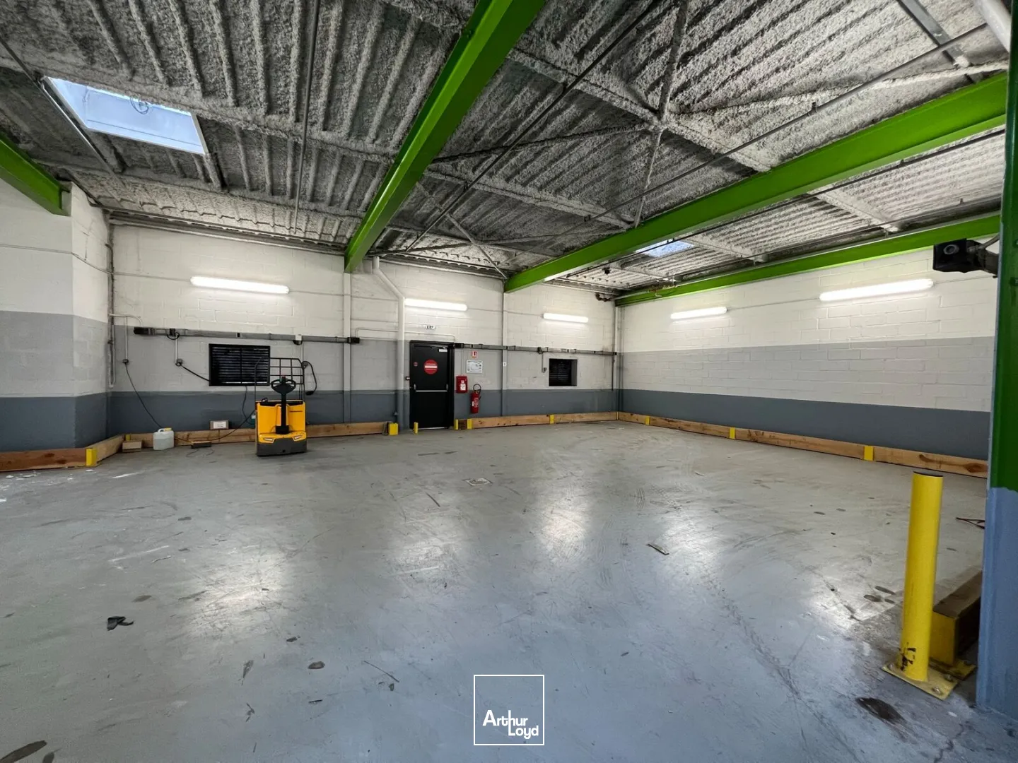 Locaux d'activité & Entrepôts - Location - GONESSE - 95500 - 9490-9490 - 7839132