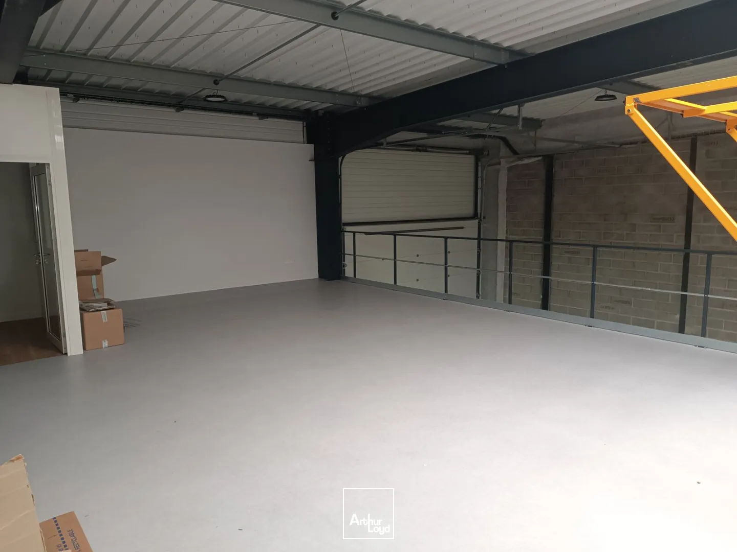 Locaux d'activité & Entrepôts - Location - BEAUVAIS - 60000 - 545-545 - 7848618