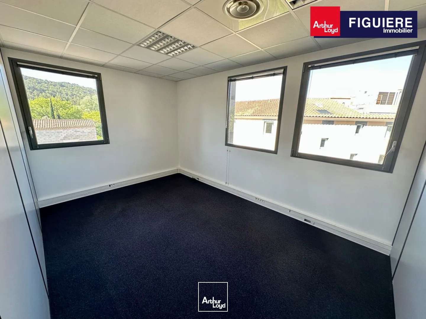 Bureaux - Location - LE THOLONET - 13100 - 68.35-68.35 - 7850021