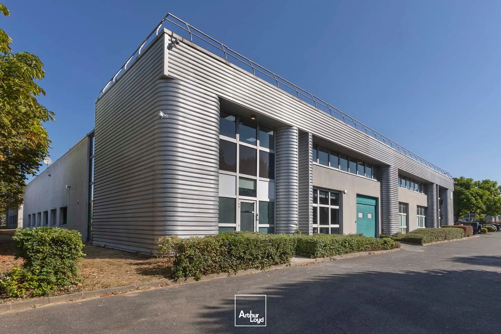 Locaux d'activité & Entrepôts - Location - TREMBLAY EN FRANCE - 93290 - 481-481 - 7850971