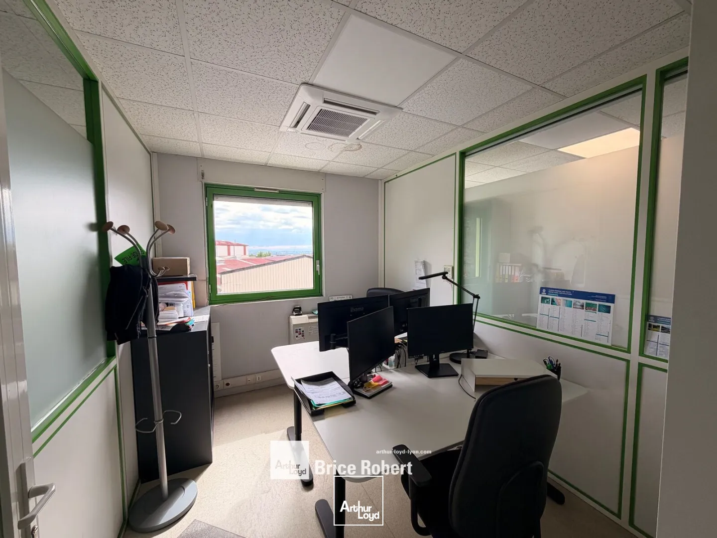 Locaux d'activité & Entrepôts - Location - GREZIEU LA VARENNE - 69290 - 770-770 - 7855815
