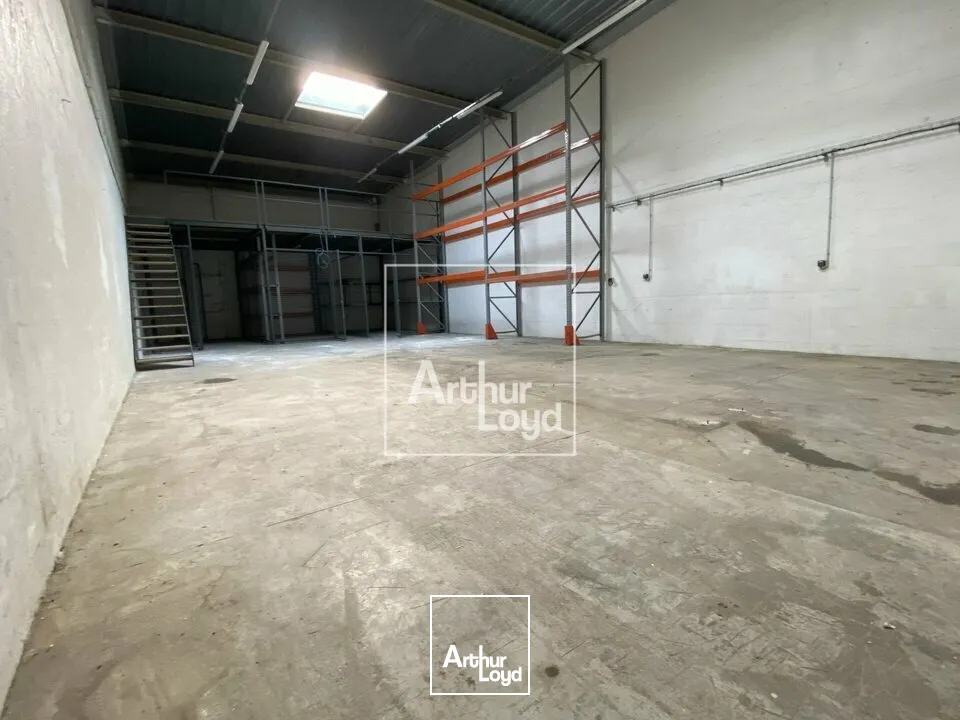 Locaux d'activité & Entrepôts - Location - CHILLY MAZARIN - 91380 - 279-837 - 7856226