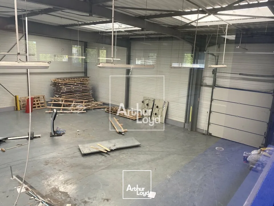 Locaux d'activité & Entrepôts - Location - GRIGNY - 91350 - 690-690 - 7856253