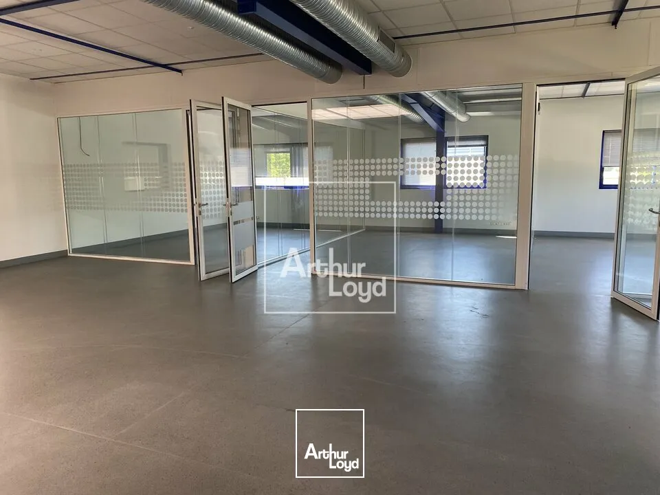 Locaux d'activité & Entrepôts - Location - GRIGNY - 91350 - 690-690 - 7856255