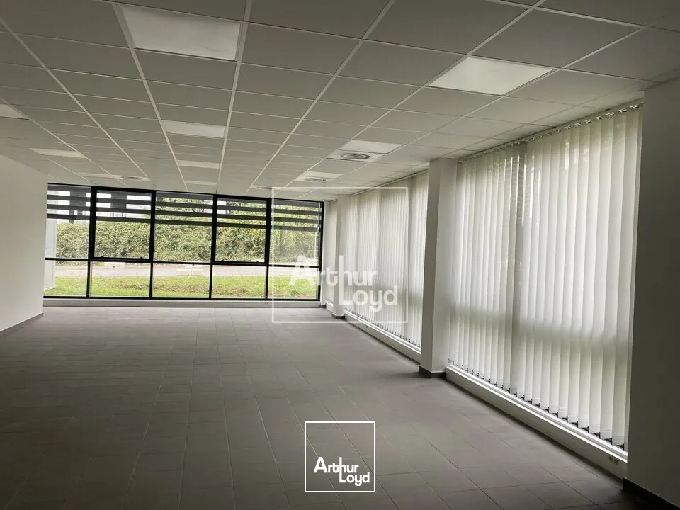 Locaux d'activité & Entrepôts - Location - GRIGNY - 91350 - 376.66-1274.1 - 7856260