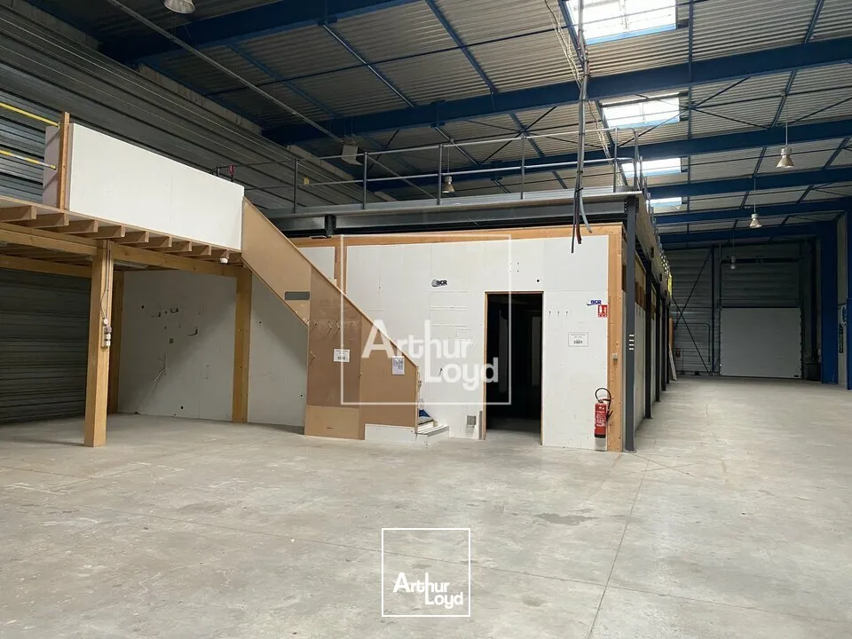 Locaux d'activité & Entrepôts - Location - MORANGIS - 91420 - 1100-1100 - 7856292