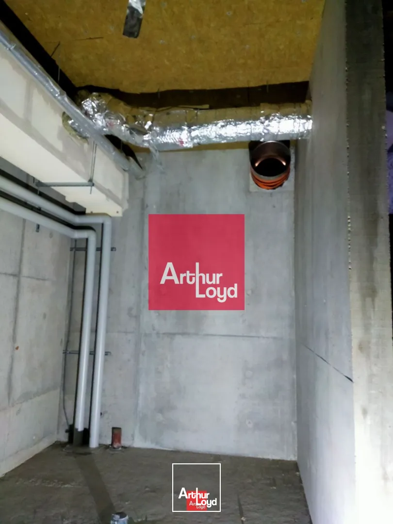 Locaux commerciaux - Location - LE PONT DE CLAIX - 38800 - 235-235 - 7856482