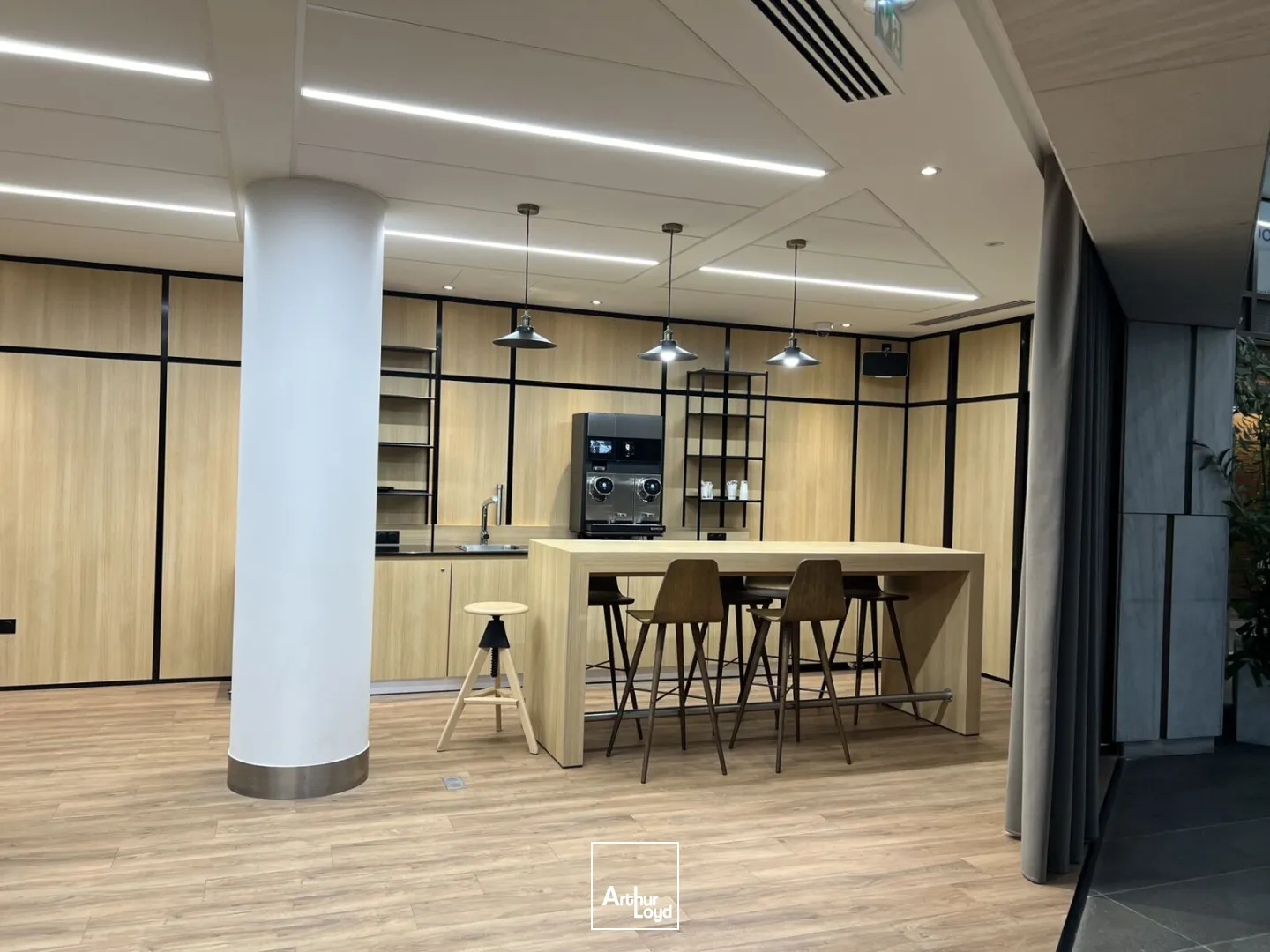 Bureaux - Location - ISSY LES MOULINEAUX - 92130 - 787-3541 - 7856616