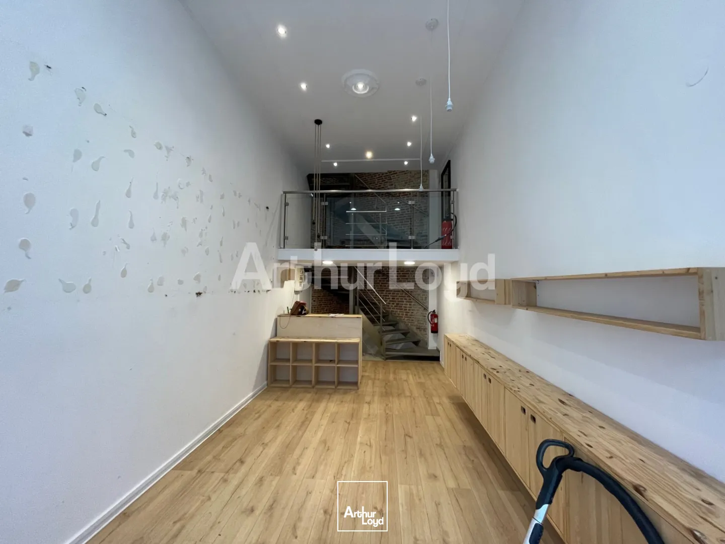 Locaux commerciaux - Location - LILLE - 59000 - 96-96 - 7856802
