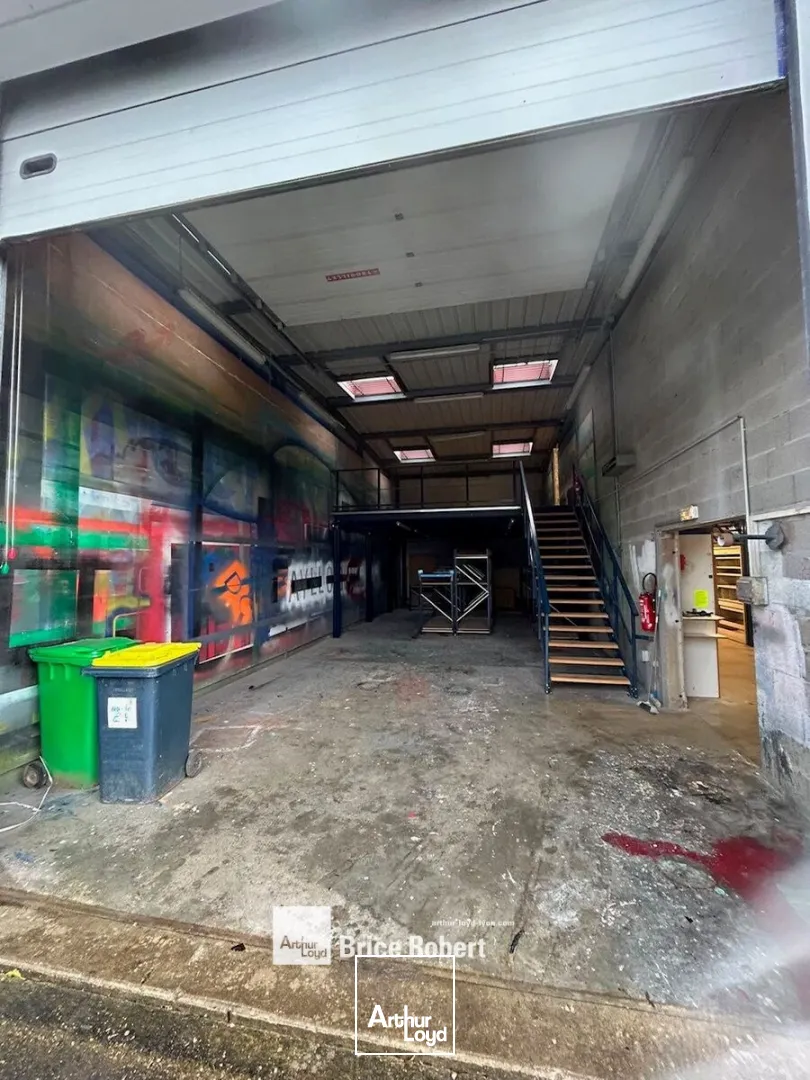 Locaux d'activité & Entrepôts - Location - MARCILLY D'AZERGUES - 69380 - 730-730 - 7856935