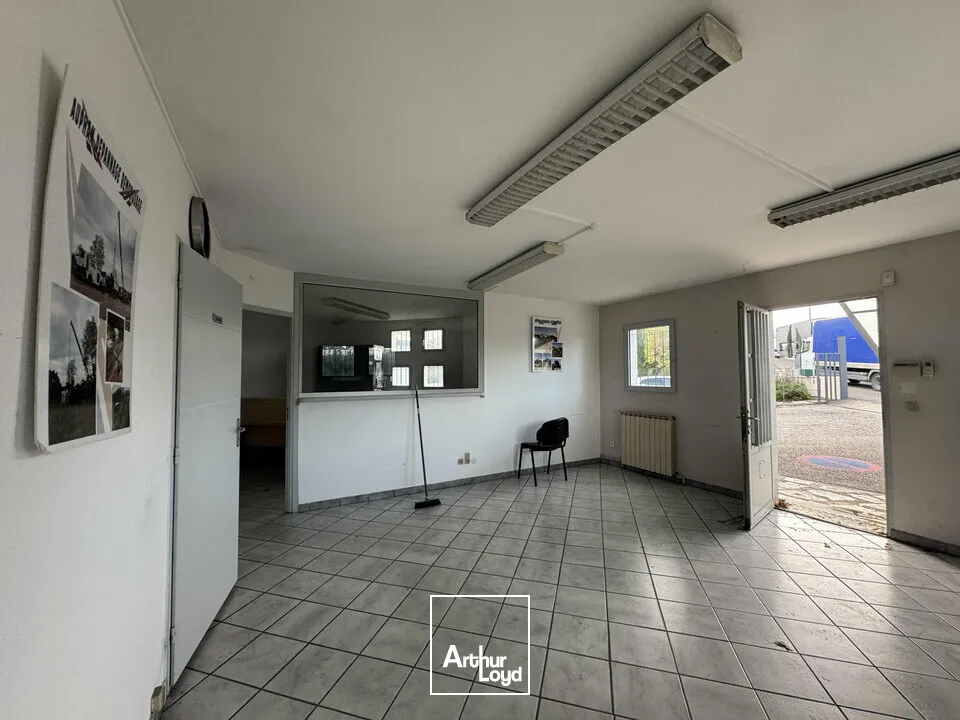 Locaux d'activité & Entrepôts - Vente - ORANGE - 84100 - 524-524 - 7857019