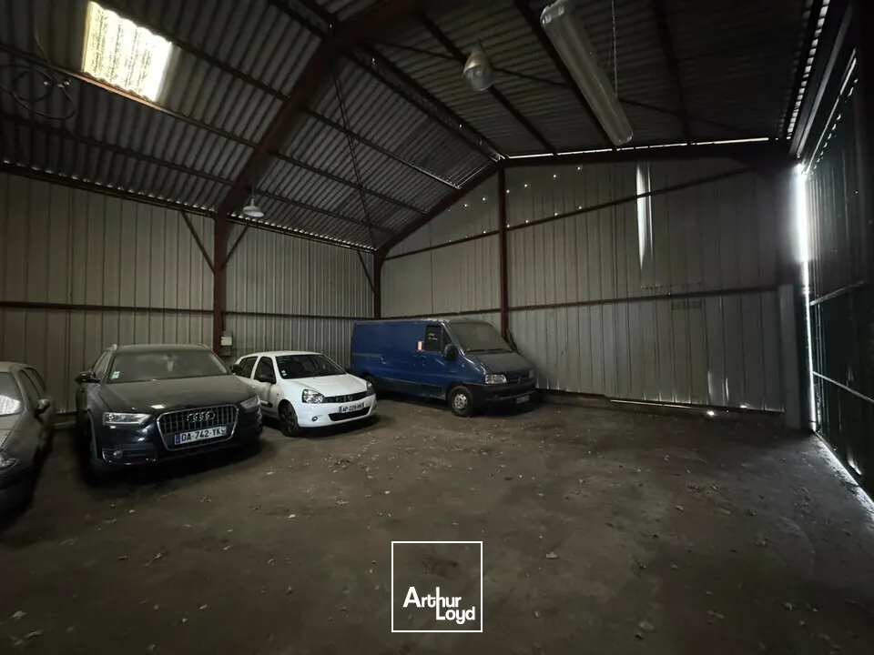 Locaux d'activité & Entrepôts - Vente - ORANGE - 84100 - 524-524 - 7857024